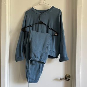 comfiest Madewell matching set sweatsuit.